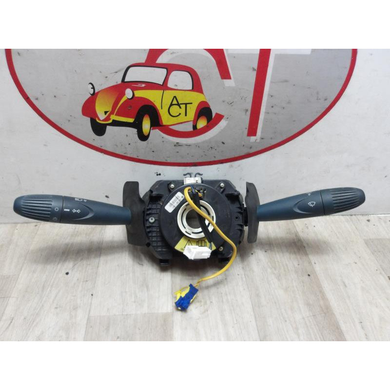 Com (Bloc Contacteur Tournant+Commodo Essuie Glace+Commodo Phare) FIAT DOBLO 1 PHASE 1 d’occasion