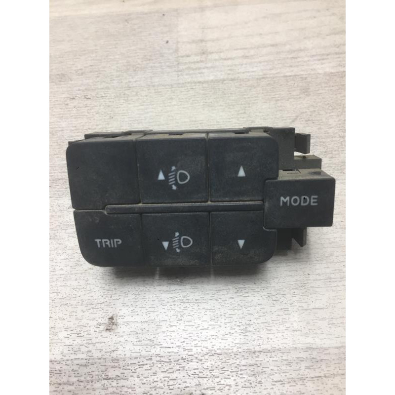 Commande de phare IVECO DAILY 4 PHASE 1 d’occasion