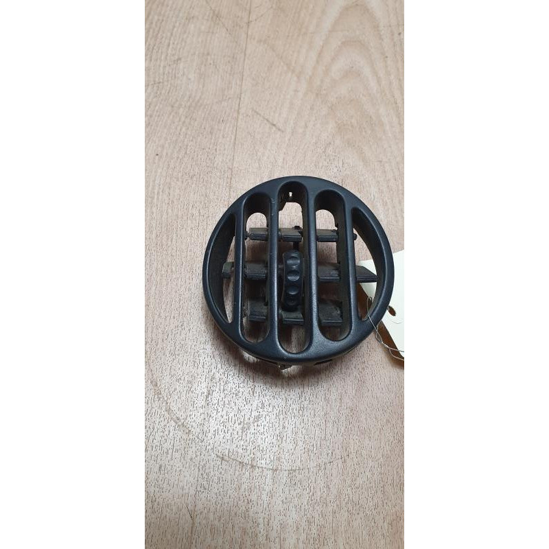 Aerateur tableau de bord avant gauche RENAULT  d’occasion