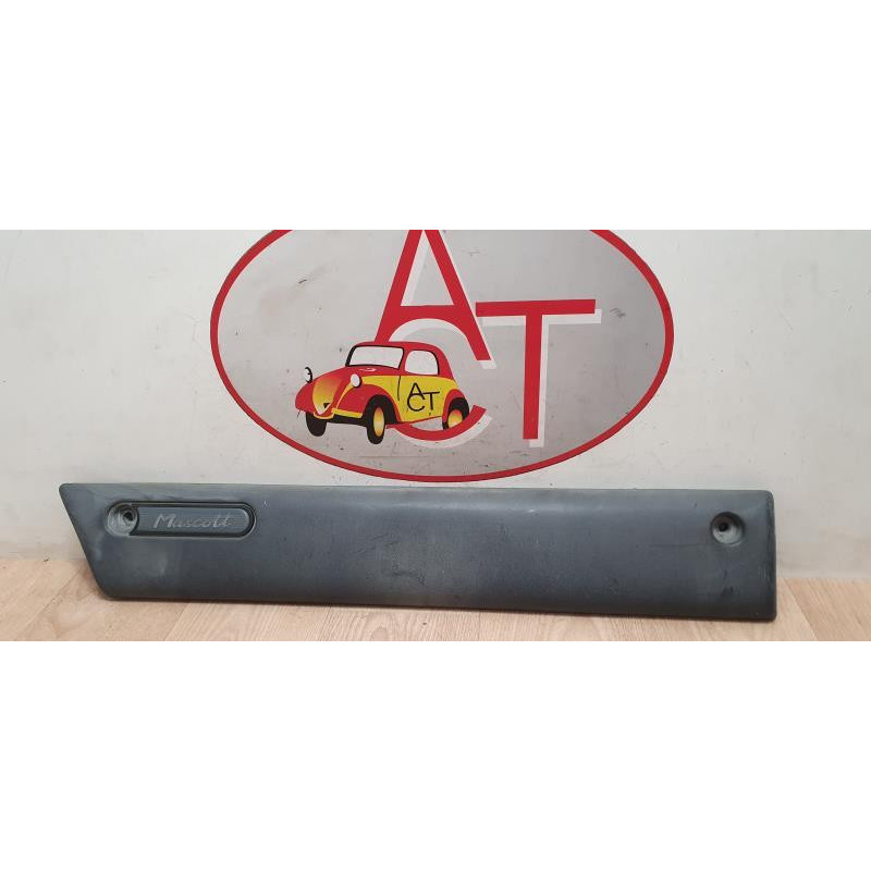 Baguette de porte avant gauche RENAULT  d’occasion