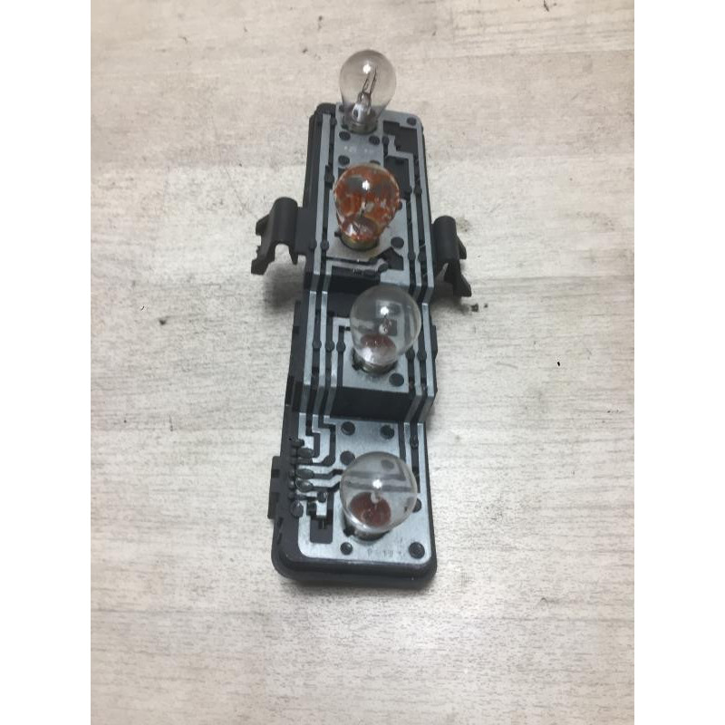 Platine feu arriere droit CITROEN XSARA PICASSO PHASE 1 d’occasion