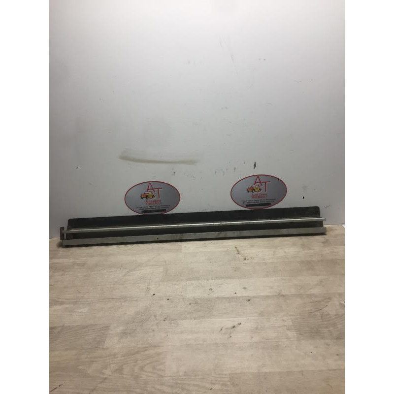 Rail de porte coulissante IVECO DAILY 4 PHASE 1 d’occasion