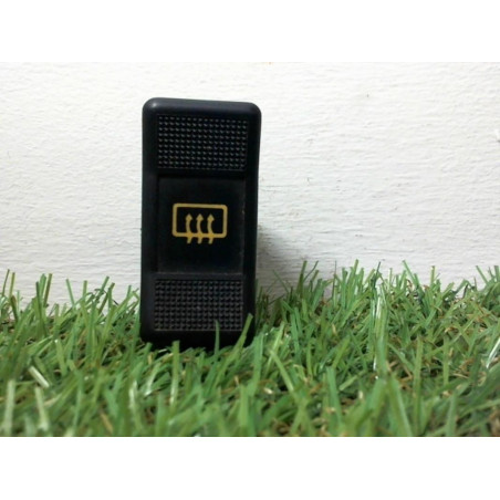 Commande degivrage lunette arriere RENAULT R21 PHASE 1 d’occasion