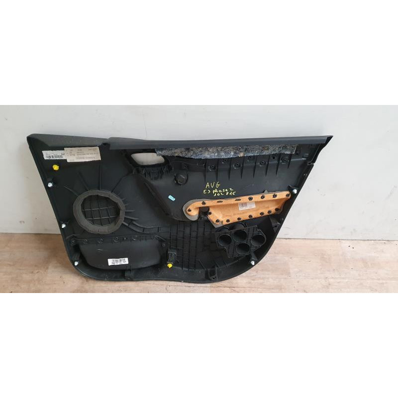Panneau de porte avant gauche CITROEN C3 2 PHASE 2 d’occasion