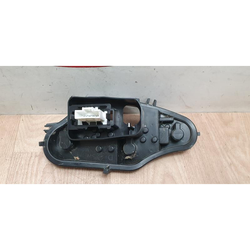 Platine feu arriere gauche CITROEN C3 2 PHASE 2 d’occasion