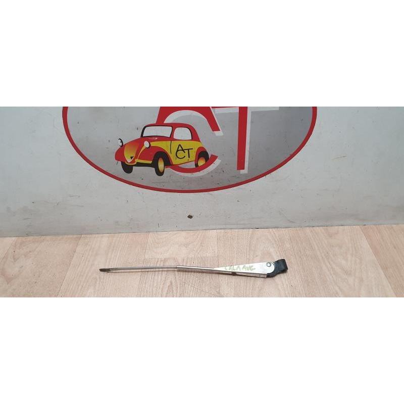 Bras essuie glace avant gauche LADA NIVA PHASE 2 d’occasion