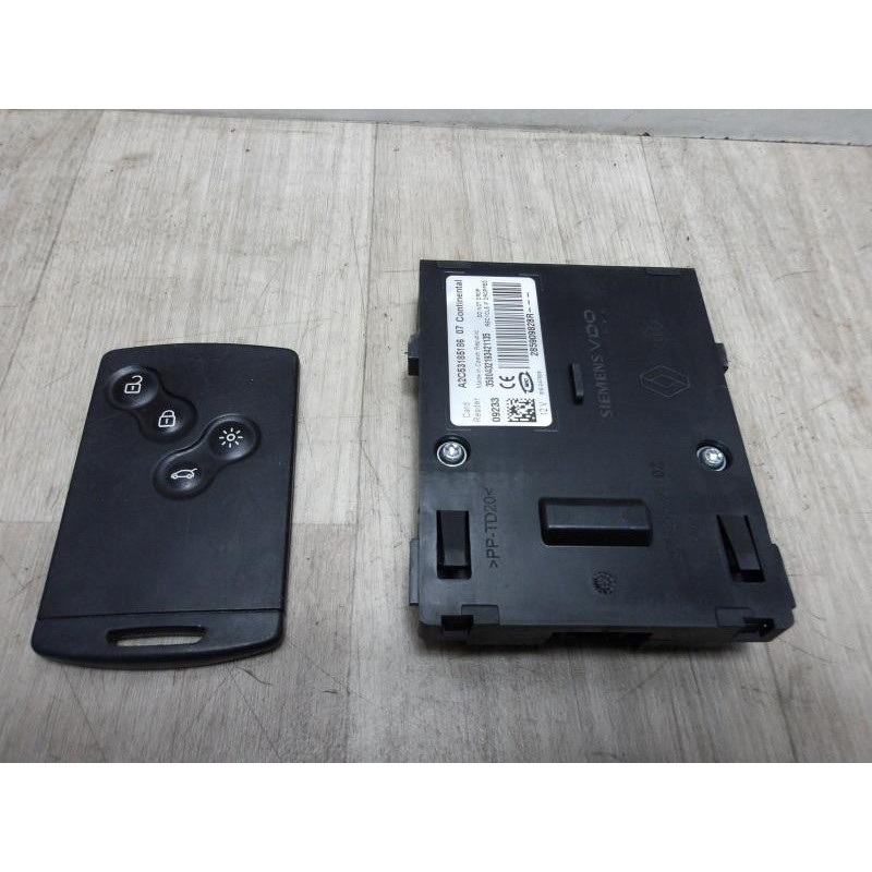 Lecteur de carte (neiman) RENAULT GRAND SCENIC 3 PHASE 1 d’occasion