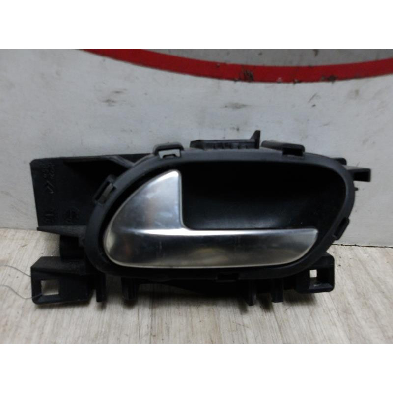 Poignee interieur avant gauche CITROEN C3 2 PHASE 1 d’occasion