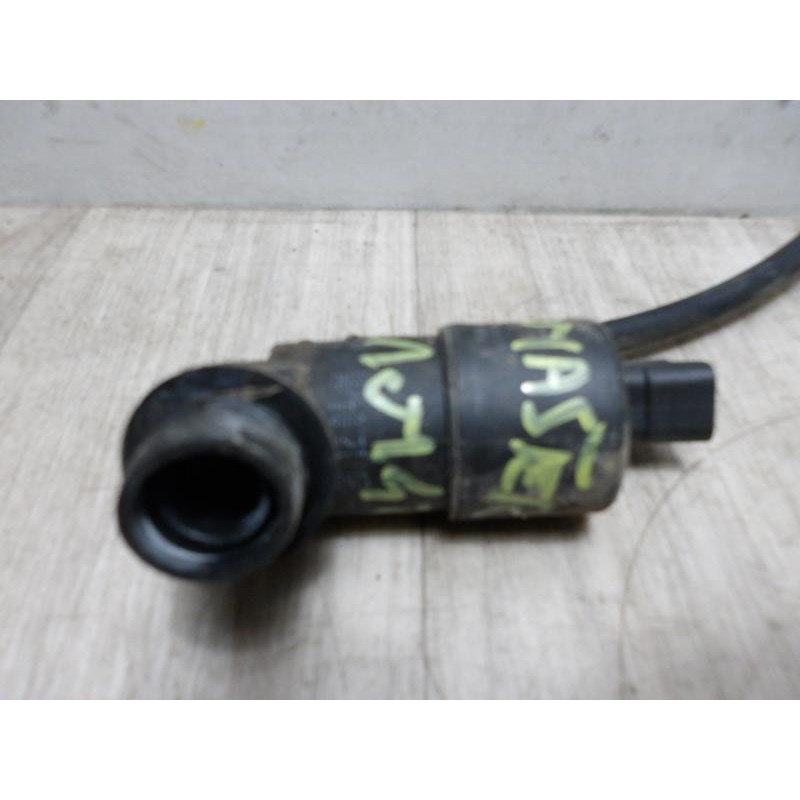 Pompe lave glace avant RENAULT MASTER 2 PHASE 2 d’occasion