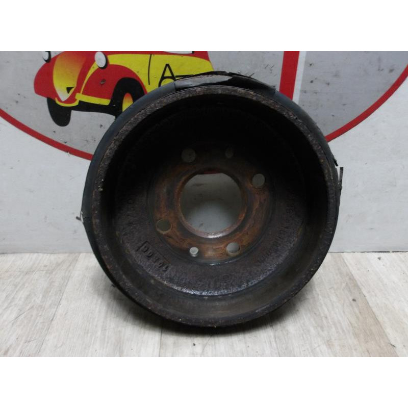 Tambour arriere droit FIAT 500 2 PHASE 1 d’occasion
