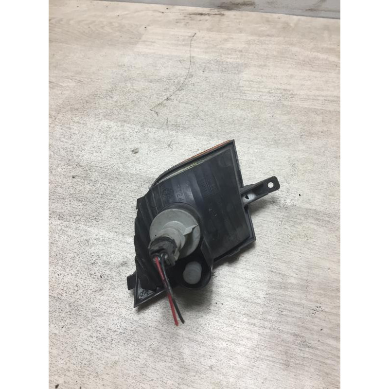 Optique avant secondaire droit (feux)(clignotant) NISSAN MICRA 3 PHASE 1 d’occasion
