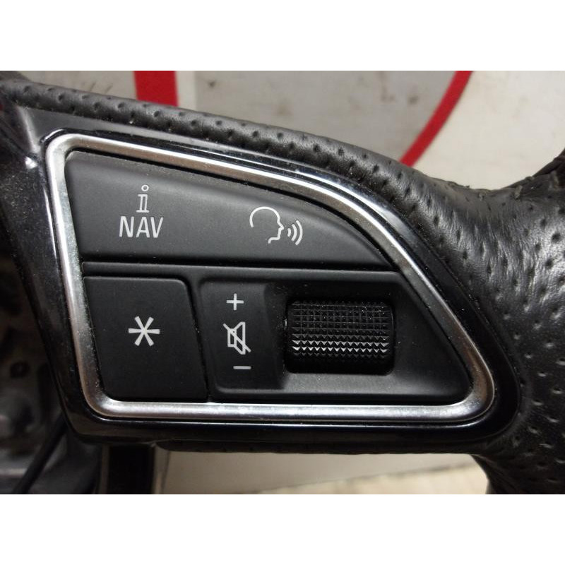 Volant AUDI A1 1 PHASE 1 d’occasion