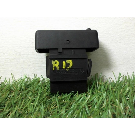 Commande de fermeture centralisee RENAULT R19 CHAMADE PHASE 2 d’occasion