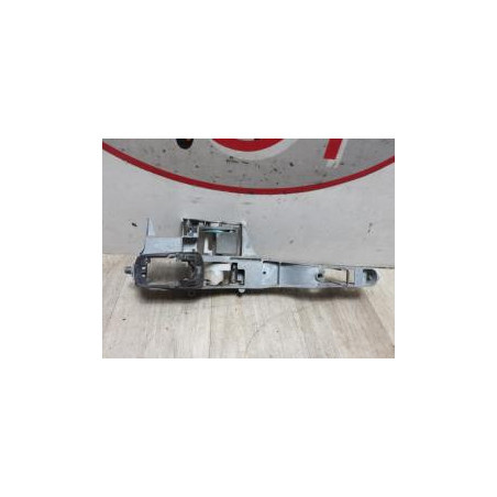 Support poignee porte avant droite PEUGEOT 208 1 PHASE 1 d’occasion