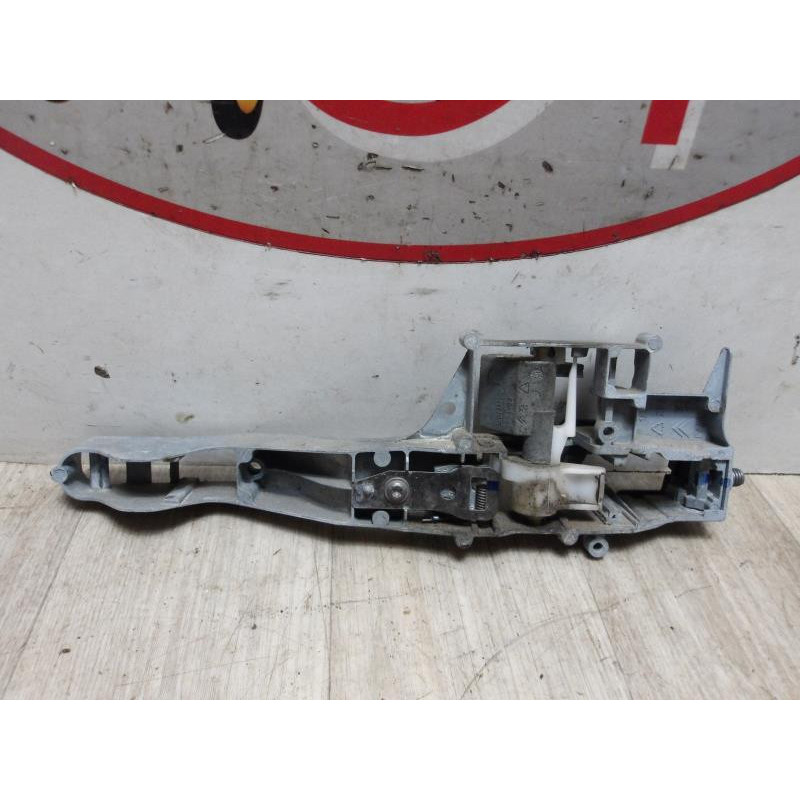Support poignee porte avant droite PEUGEOT 208 1 PHASE 1 d’occasion