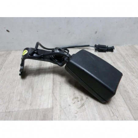 Attache ceinture arriere droit AUDI A1 1 PHASE 1 d’occasion
