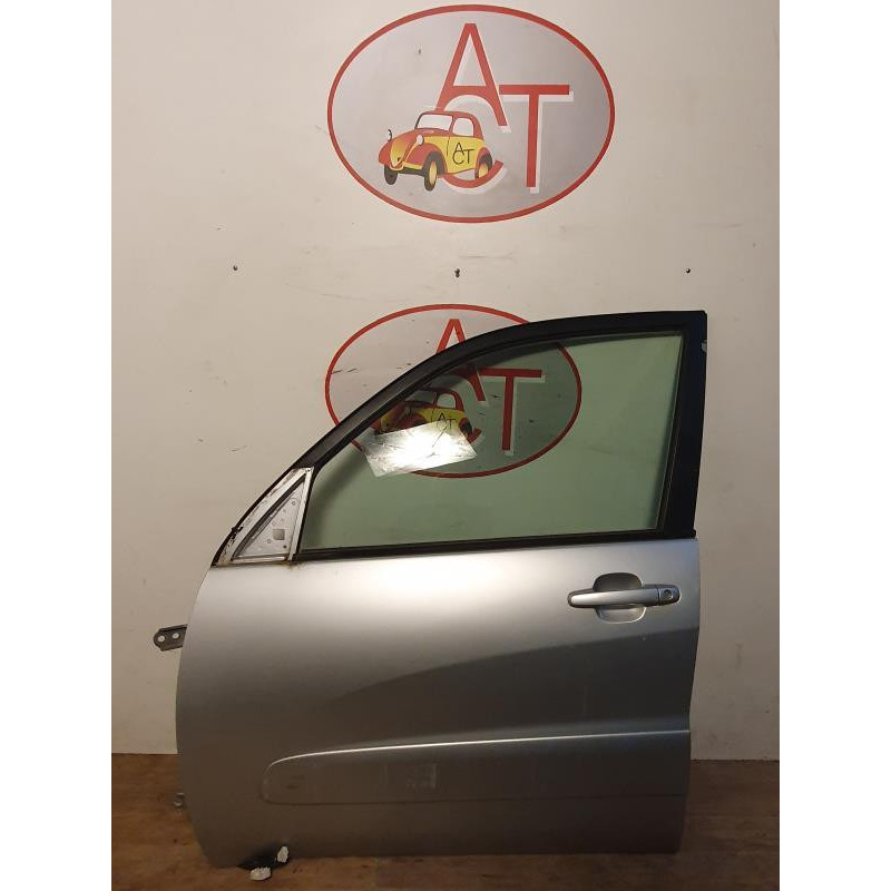 Porte avant gauche TOYOTA RAV4 2 PHASE 1 d’occasion