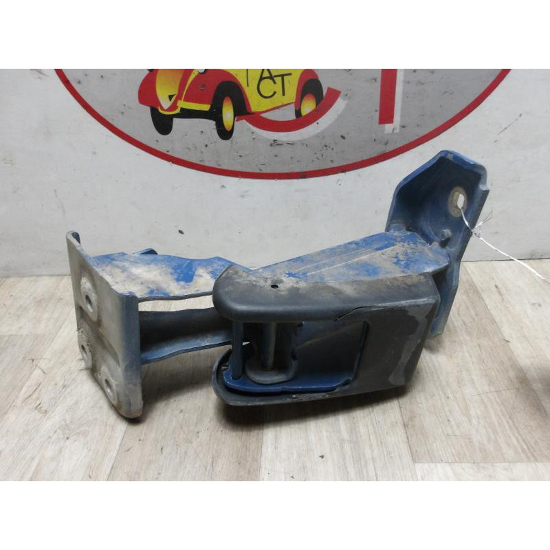 Charniere de porte de coffre gauche PEUGEOT EXPERT 2 d’occasion
