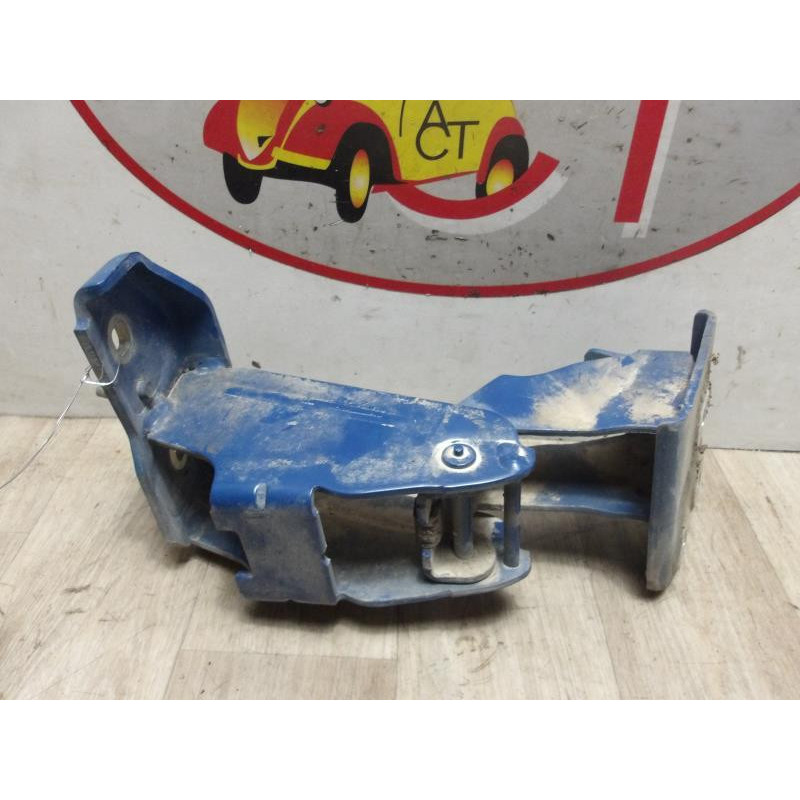Charniere de porte de coffre droit PEUGEOT EXPERT 2 d’occasion