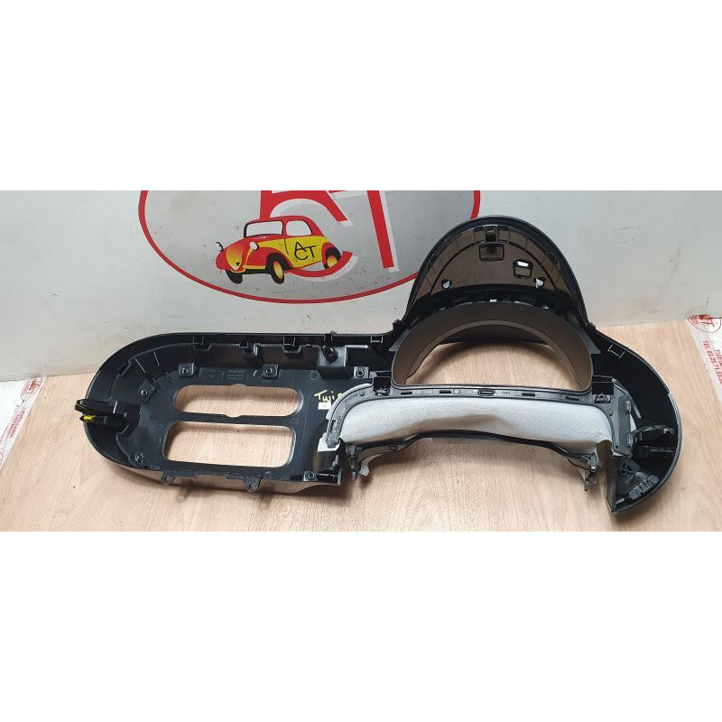 Casquette tableau de bord RENAULT TWINGO 3 PHASE 1 d’occasion