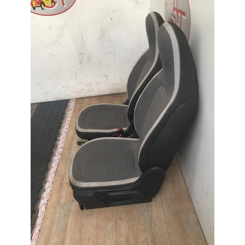 Interieur complet RENAULT TWINGO 3 PHASE 1 d’occasion