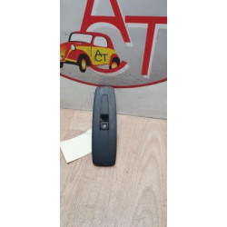 Interrupteur de leve vitre avant droit RENAULT SCENIC 4 d’occasion