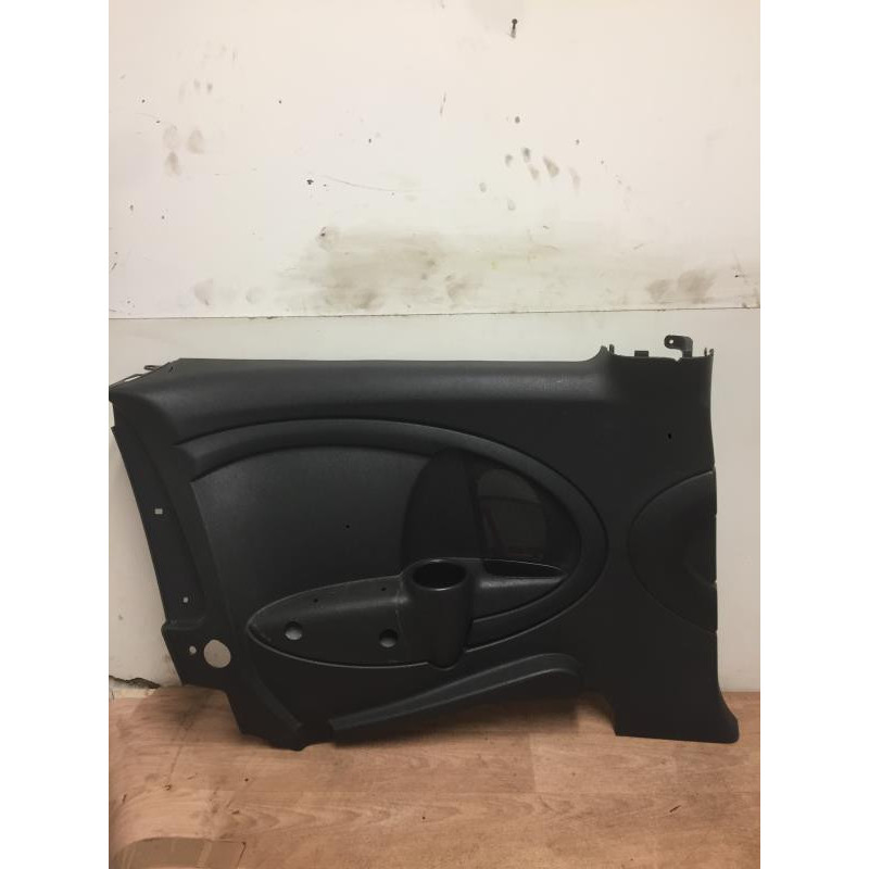 Garniture porte arriere gauche MINI MINI 2 R55 CLUBMAN PHASE 1 BREAK d’occasion