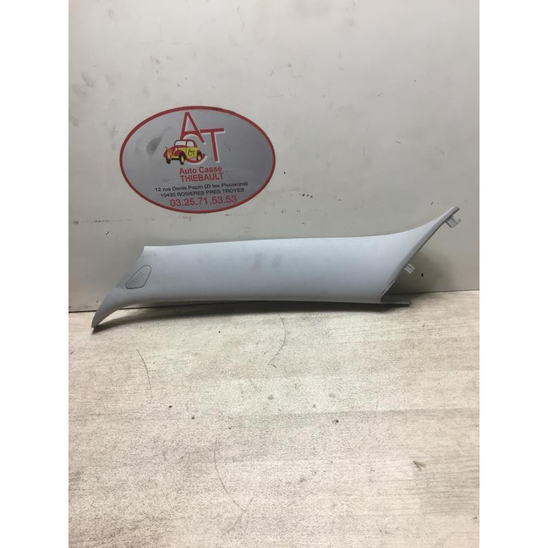 Garniture porte avant gauche MINI MINI 2 R55 CLUBMAN PHASE 1 BREAK d’occasion