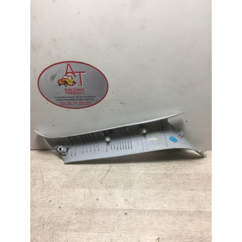 Garniture porte avant gauche MINI MINI 2 R55 CLUBMAN PHASE 1 BREAK d’occasion