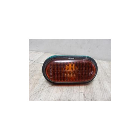 Repetiteur clignotant avant gauche (Feux) RENAULT MASTER 2 PHASE 1 d’occasion