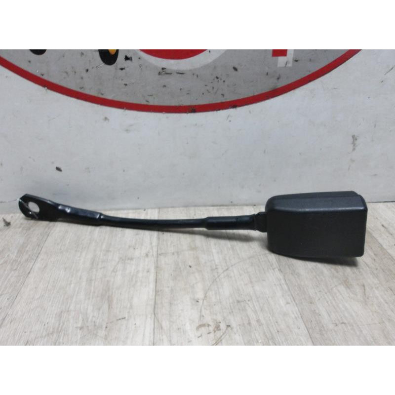 Attache ceinture avant droit AIXAM CROSSLINE d’occasion