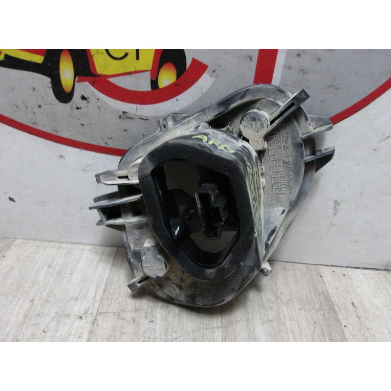 Platine feu arriere gauche PEUGEOT 208 1 PHASE 1 d’occasion