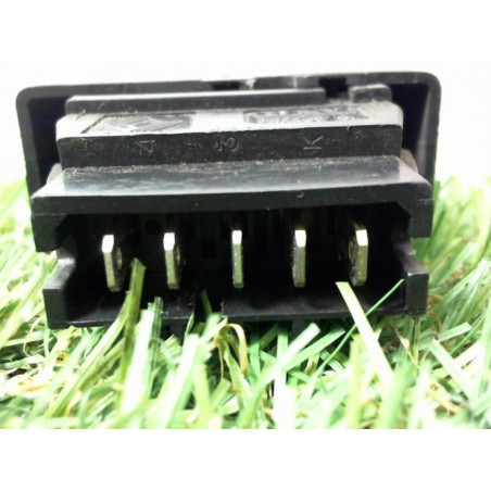 Commande degivrage lunette arriere RENAULT R19 CHAMADE PHASE 2 d’occasion