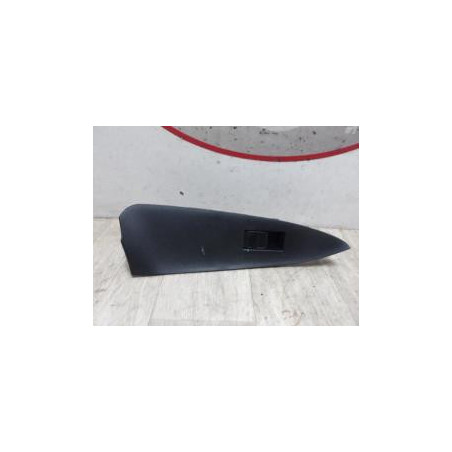 Interrupteur de leve vitre arriere droit TOYOTA RAV4 3 PHASE 1 d’occasion