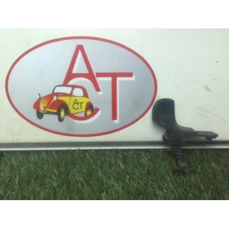 Poignee porte avant droit RENAULT TWINGO I d’occasion