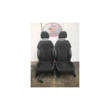 Interieur complet AUDI A1 1 PHASE 1 d’occasion