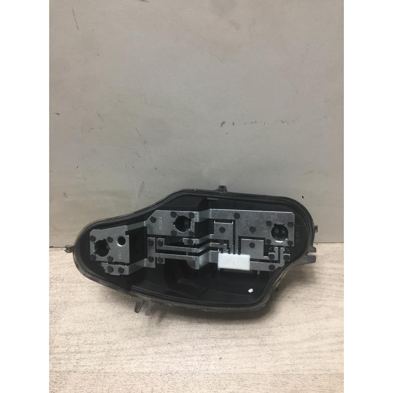 Platine feu arriere gauche CITROEN C3 2 PHASE 2 d’occasion