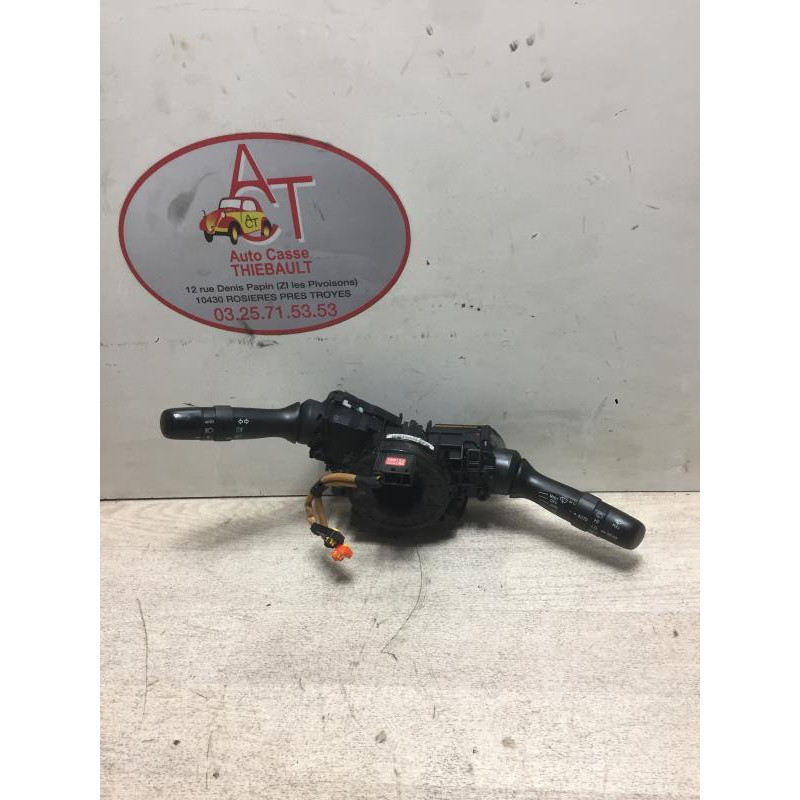 Com (Bloc Contacteur Tournant+Commodo Essuie Glace+Commodo Phare) TOYOTA RAV4 3 PHASE 1 d’occasion
