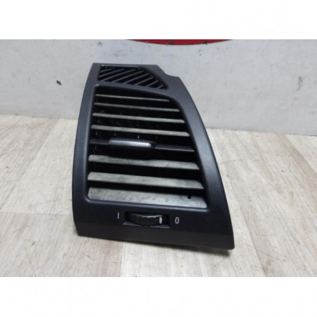 Aerateur tableau de bord avant droit BMW SERIE 1 E87 PHASE 1 d’occasion