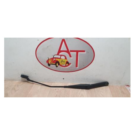 Bras essuie glace avant droit FORD FIESTA 6 PHASE 1 d’occasion