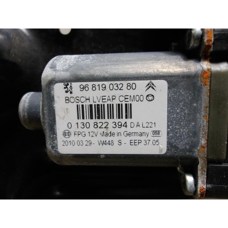 Leve vitre electrique arriere droit PEUGEOT 308 1 PHASE 1 CABRIOLET d’occasion