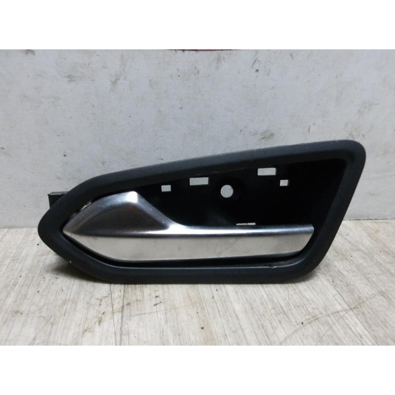 Poignee interieur arriere gauche RENAULT CLIO 5 d’occasion