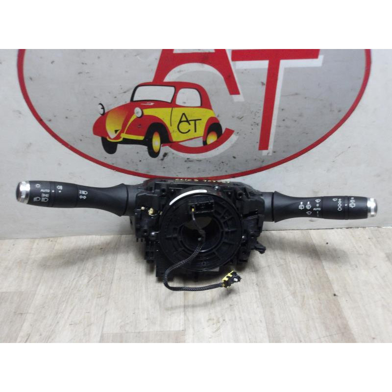Com (Bloc Contacteur Tournant+Commodo Essuie Glace+Commodo Phare) RENAULT CLIO 5 d’occasion