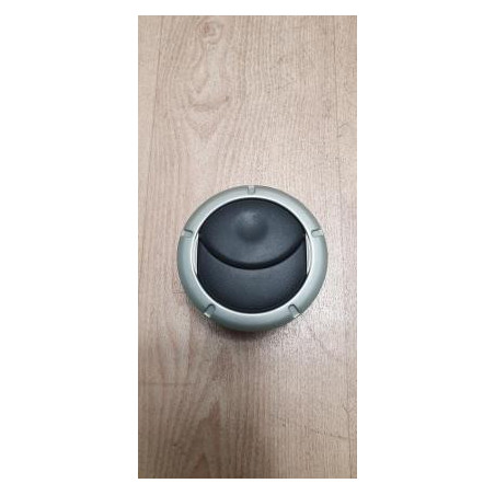 Aerateur tableau de bord avant gauche DACIA LOGAN MCV 1 PHASE 2 BREAK d’occasion