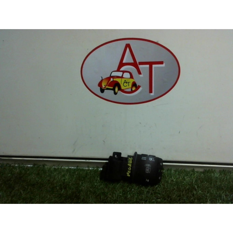 Commande autoradio RENAULT MEGANE III PHASE 1 d’occasion
