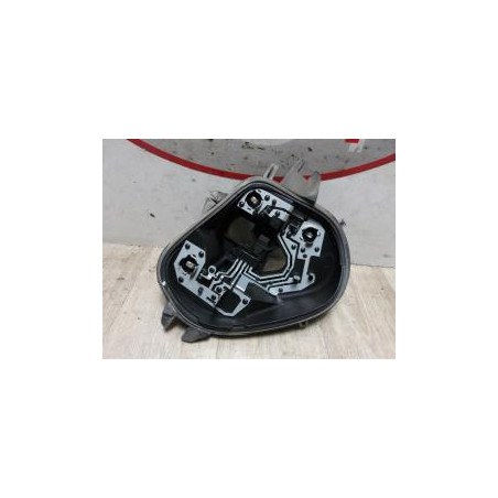 Platine feu arriere gauche PEUGEOT 208 1 PHASE 1 d’occasion