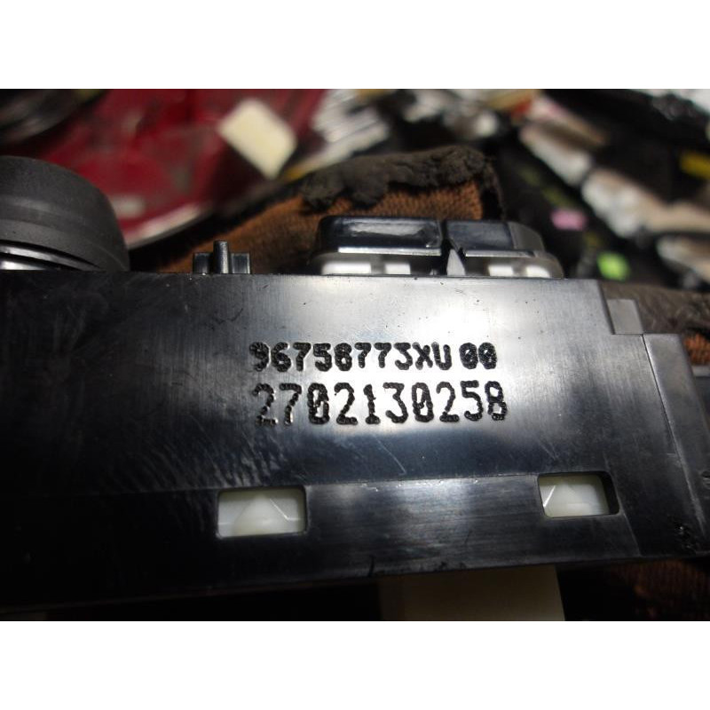 Commande GPS PEUGEOT 208 1 PHASE 1 d’occasion