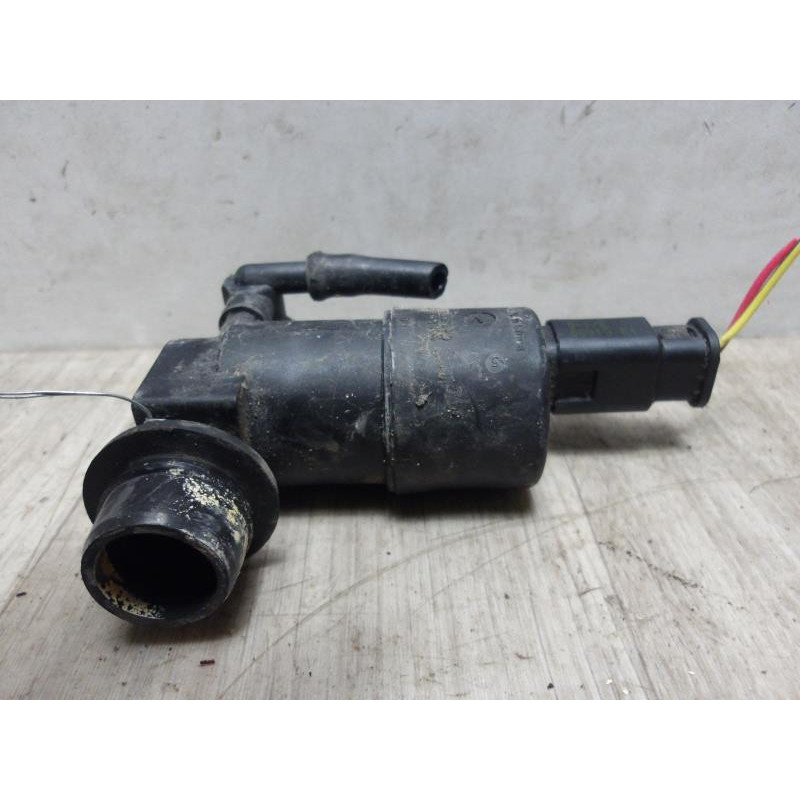Pompe lave glace avant PEUGEOT 208 1 PHASE 1 d’occasion
