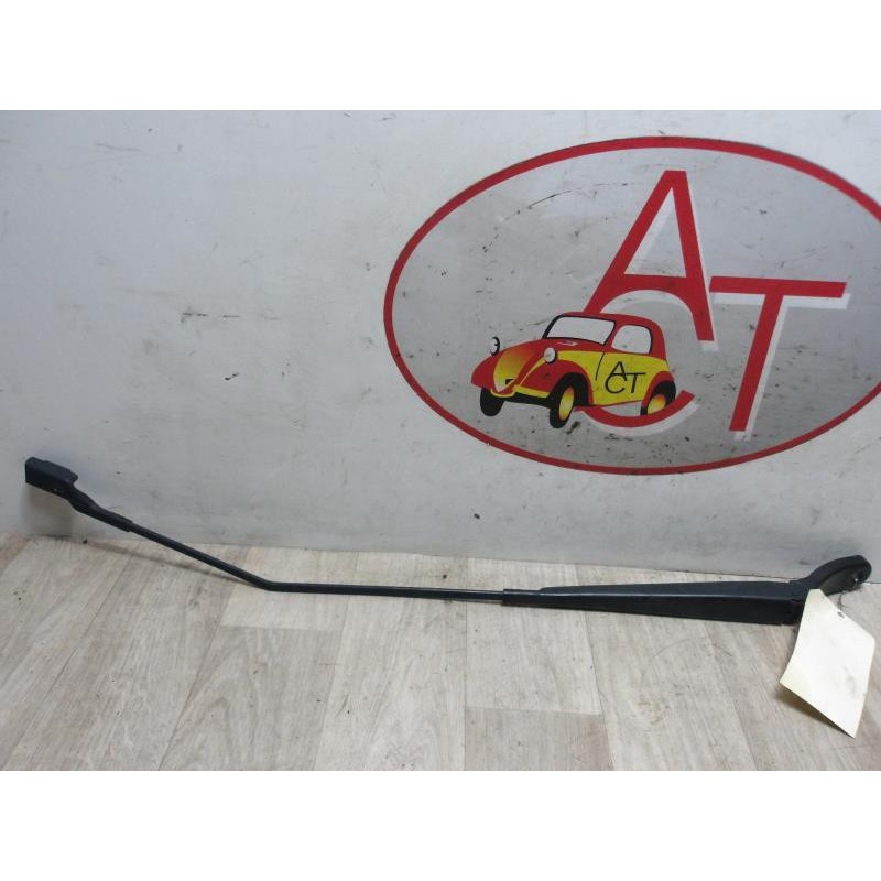 Bras essuie glace avant droit PEUGEOT 208 1 PHASE 1 d’occasion