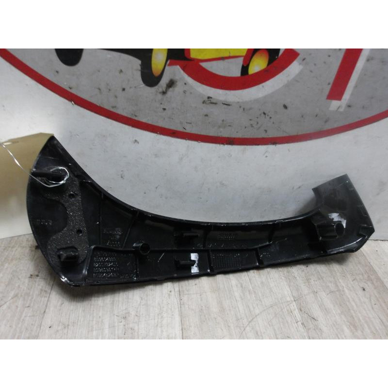 Garniture porte avant droite DACIA DUSTER 1 PHASE 1 d’occasion
